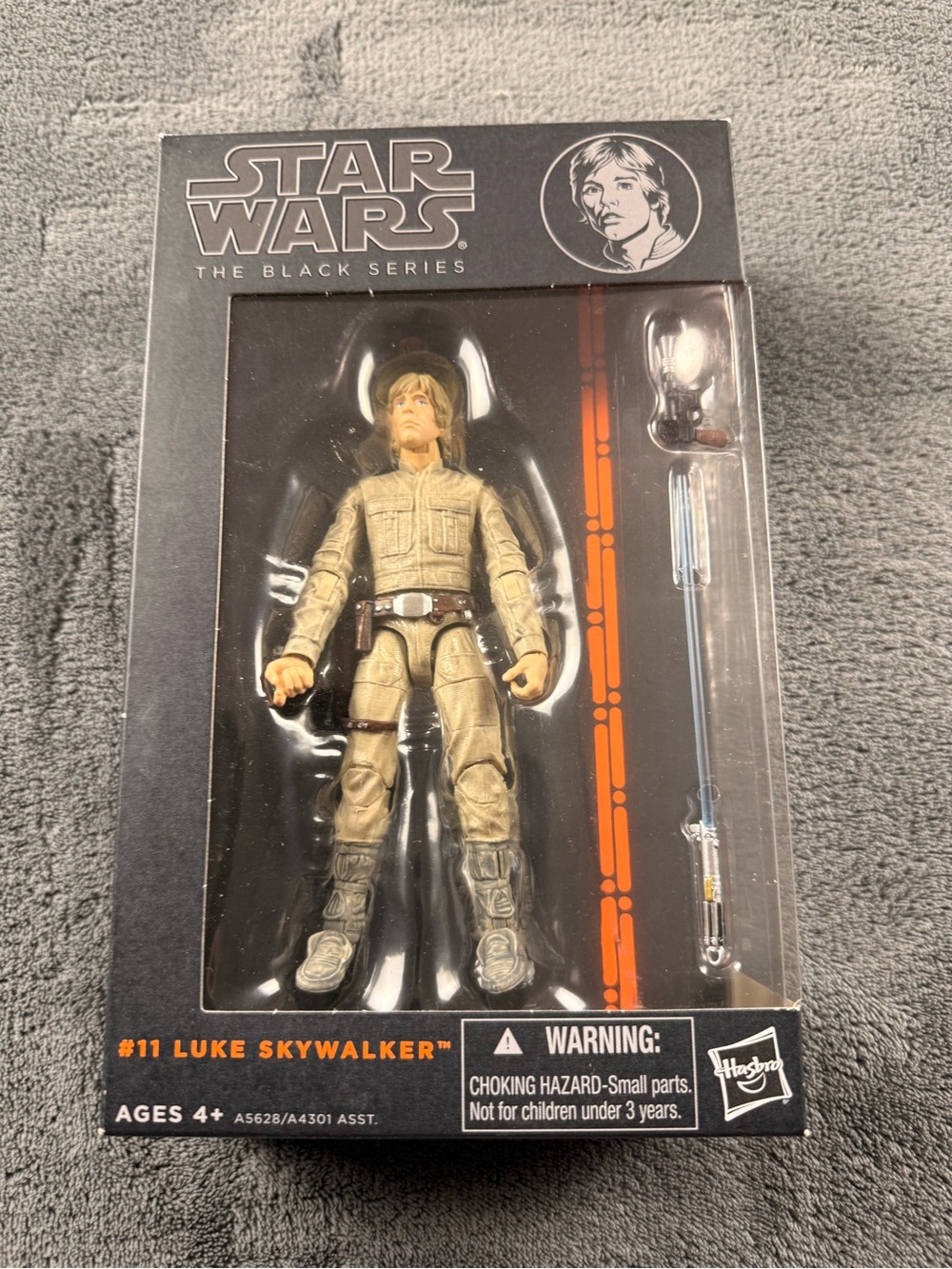 Star Wars Luke Skywalker Action Figure - Tan and Brown Outfit